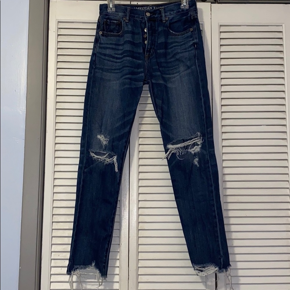 4 for $15 American Eagle hi-rise girlfriend jeans